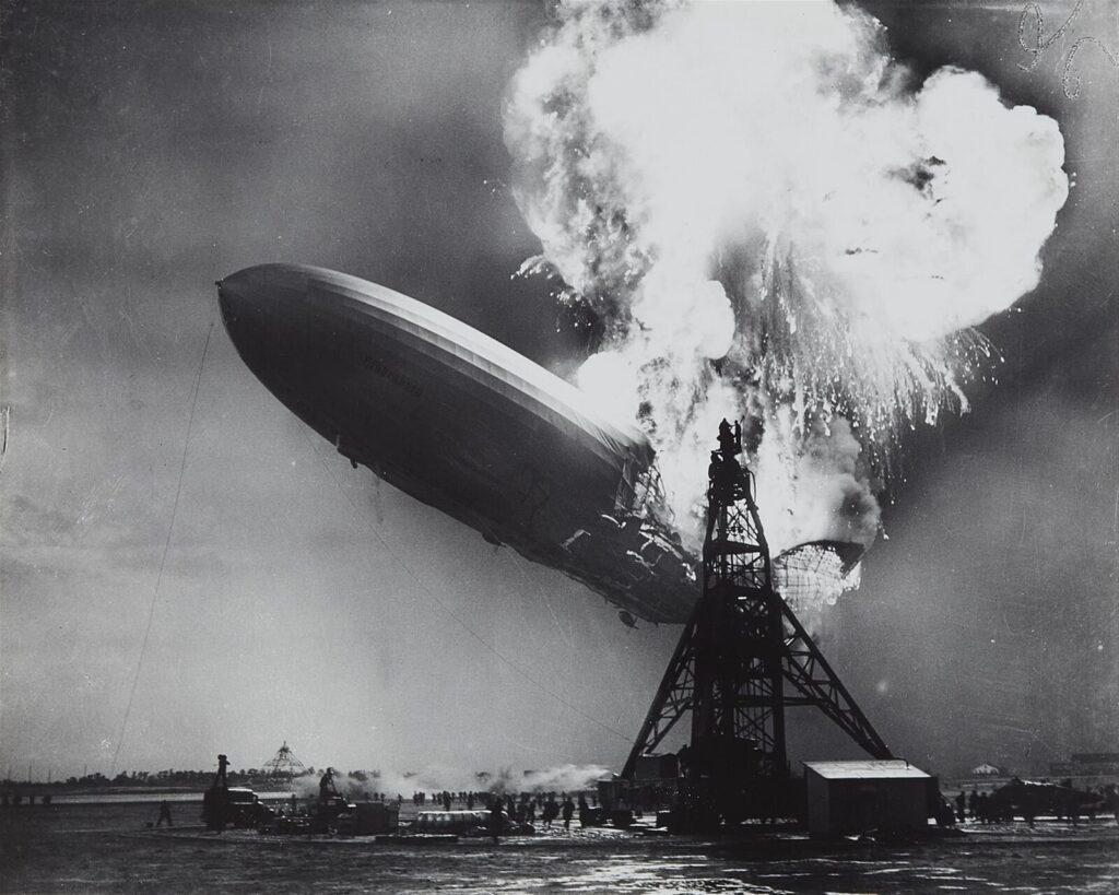 The German airship (zeppelin) Hindenburg on fire at the mooring mast at Lakehurst New Jersey, United States of America, 6 May 1937. Ballast