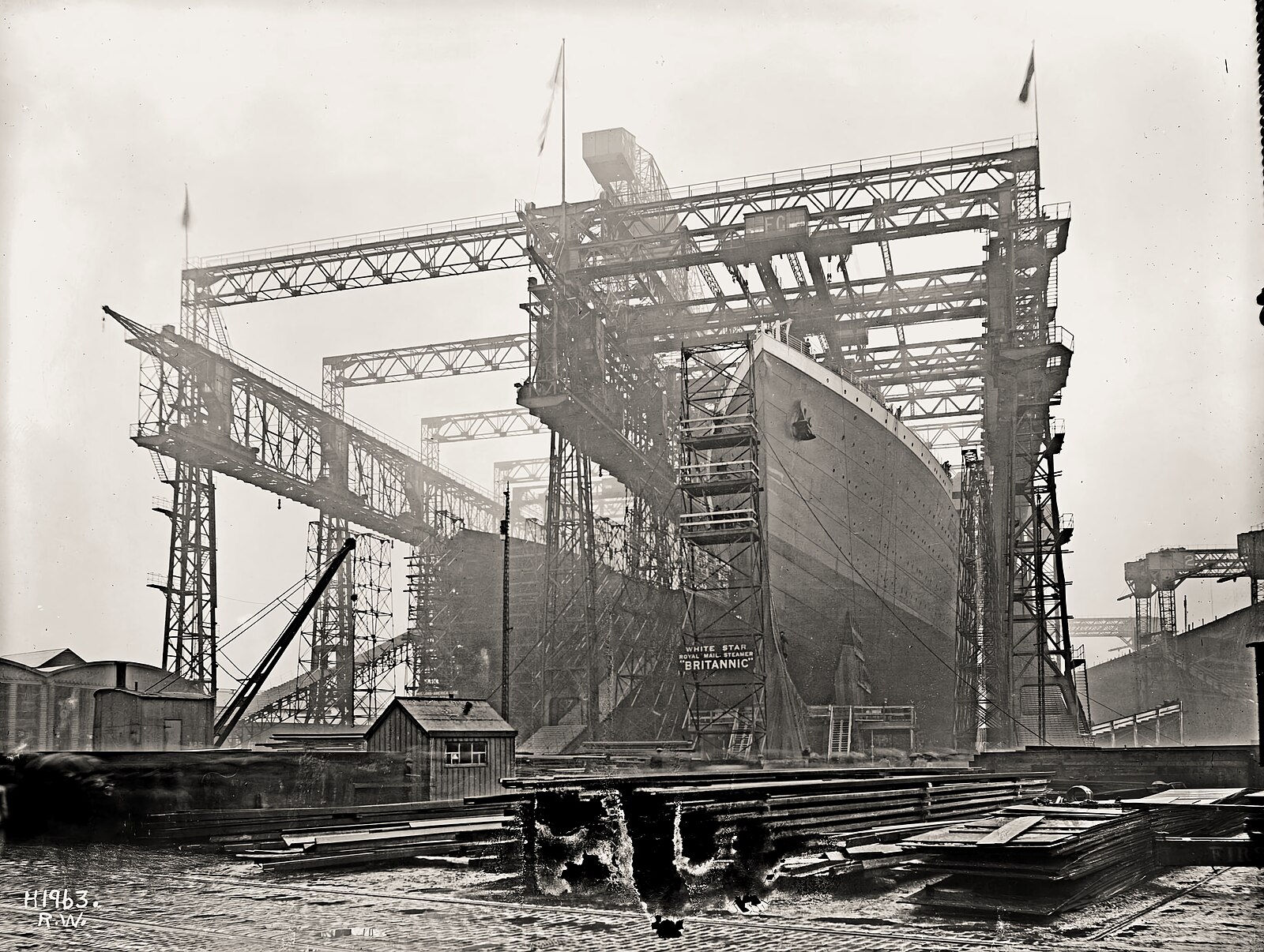 The Arrol Gantry, with the HMHS Britannic, few days before her launch. Picture taken by Robert Welch